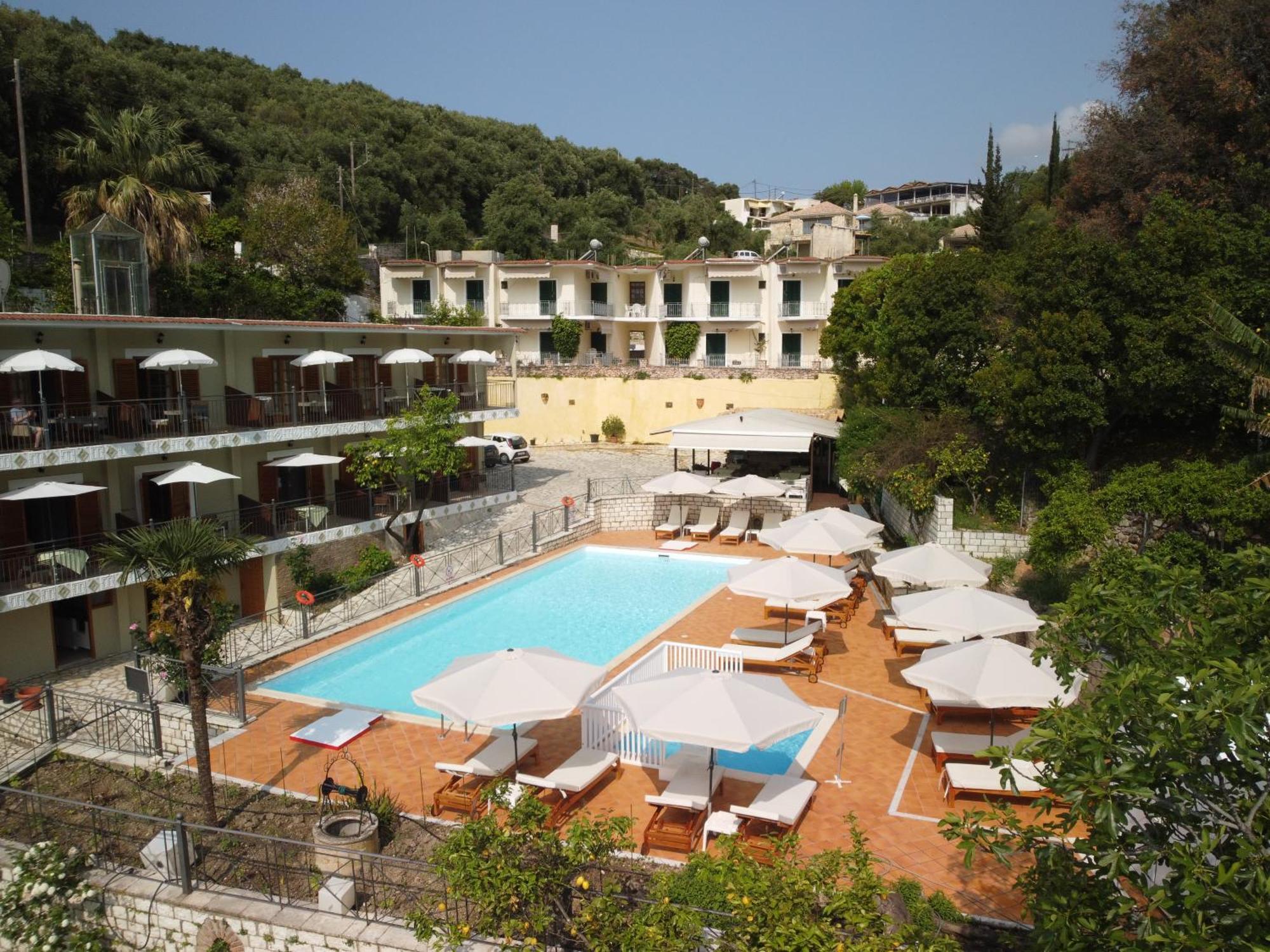 Bella Vista Hotel Studios & Apartments Parga Buitenkant foto